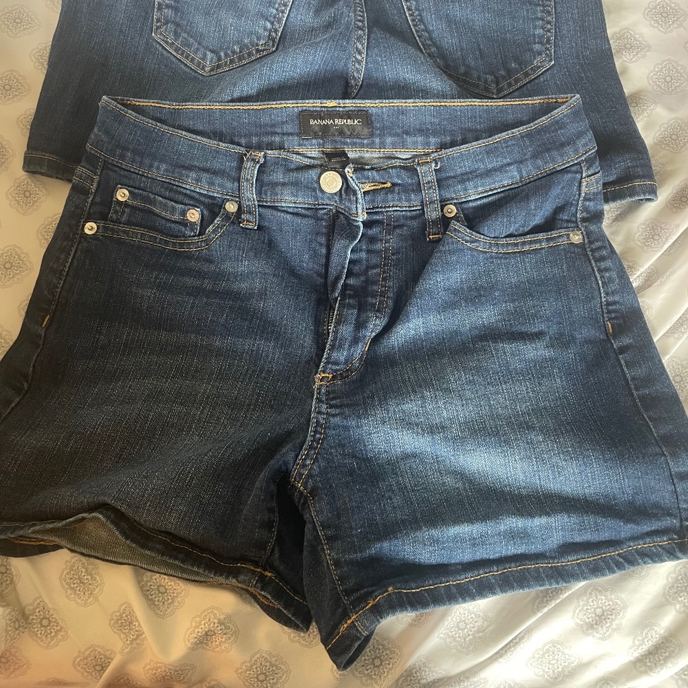Banana Republic Jean Shorts 5”